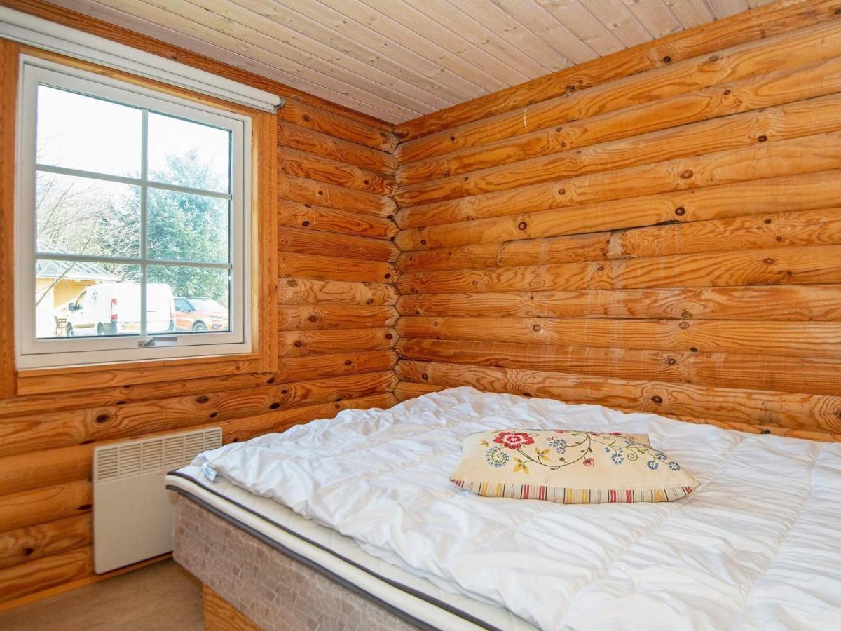 4 Person Holiday Home In Hovborg Dış mekan fotoğraf