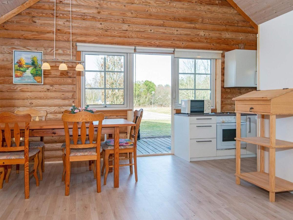 4 Person Holiday Home In Hovborg Dış mekan fotoğraf